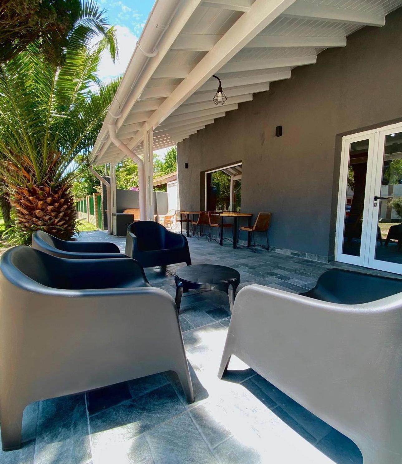 Aguila Blanca Hotel บียาเจเซลล์ ภายนอก รูปภาพ