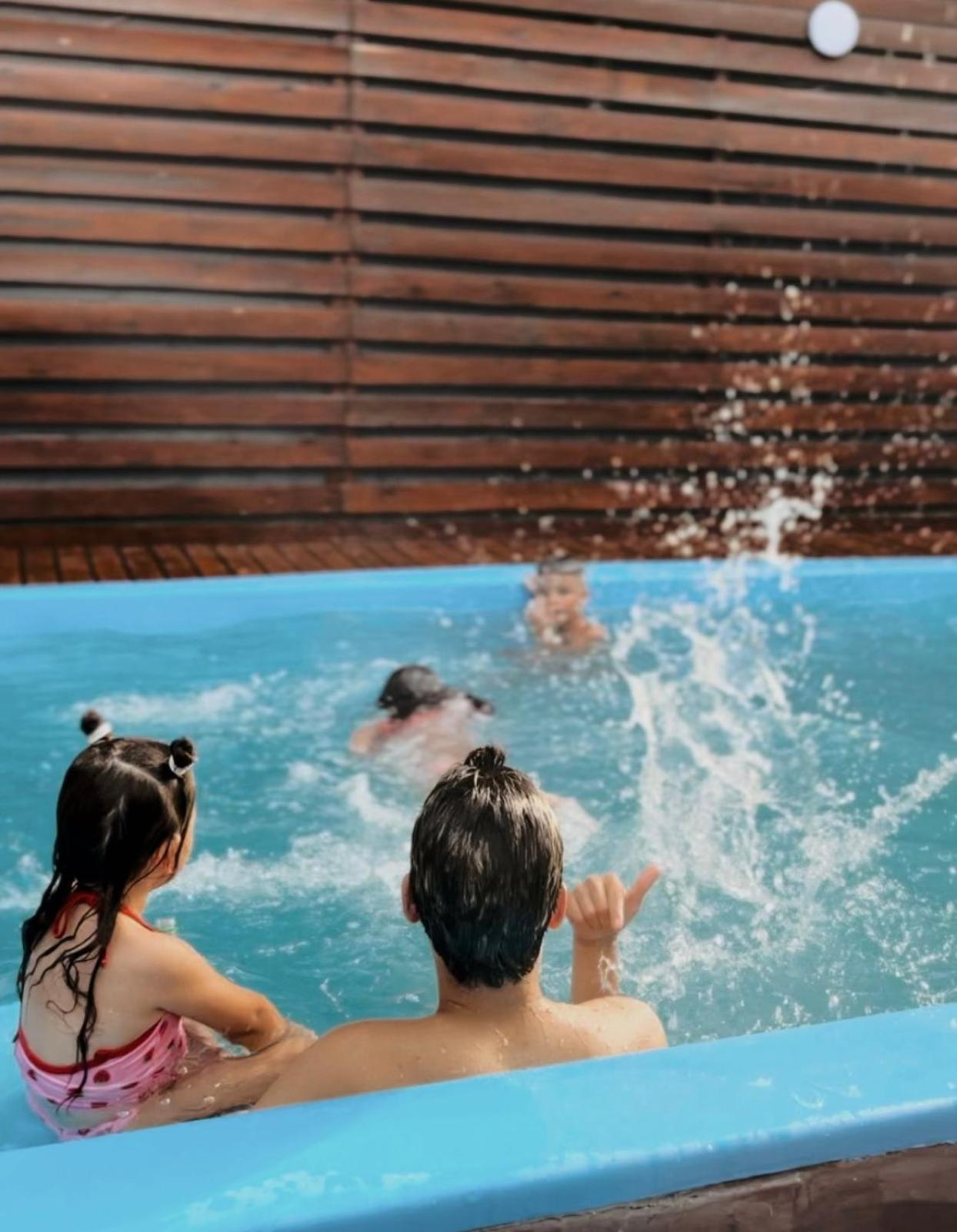 Aguila Blanca Hotel บียาเจเซลล์ ภายนอก รูปภาพ